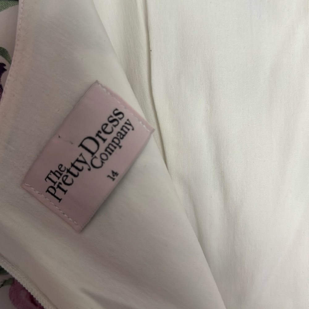 The Pretty Dress Company Montreal Priscilla Dress - Picture 4 of 4